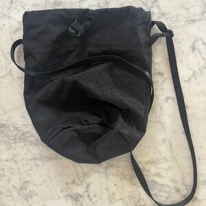 Baggu Medium Nylon Bucket Bag | Black